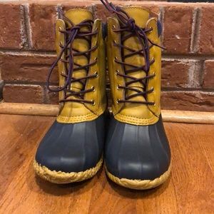 Tommy Hilfiger boots